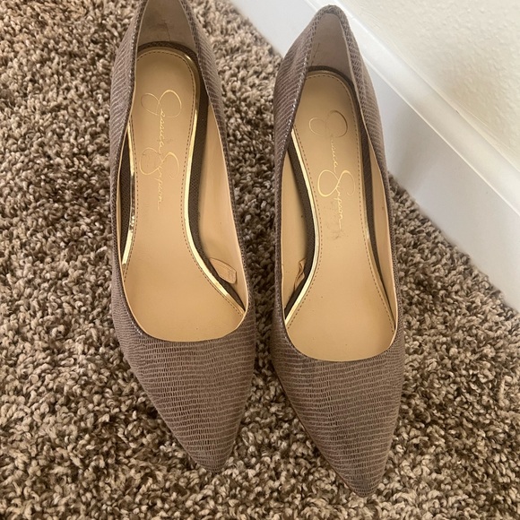 Brown high heels - Picture 2 of 3